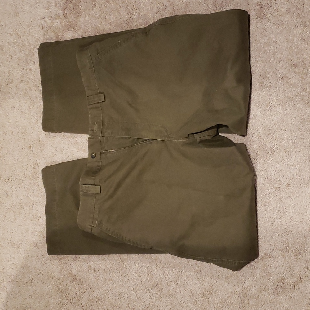 Men's St.John's Bay casual pants 36 x 30